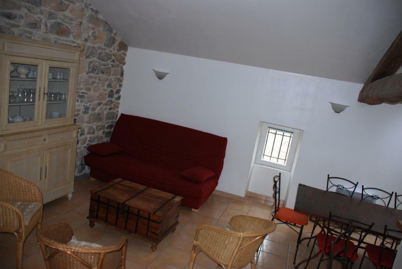 Les Jardins Du Mas Evesque Bed & Breakfast Rousson  ภายนอก รูปภาพ